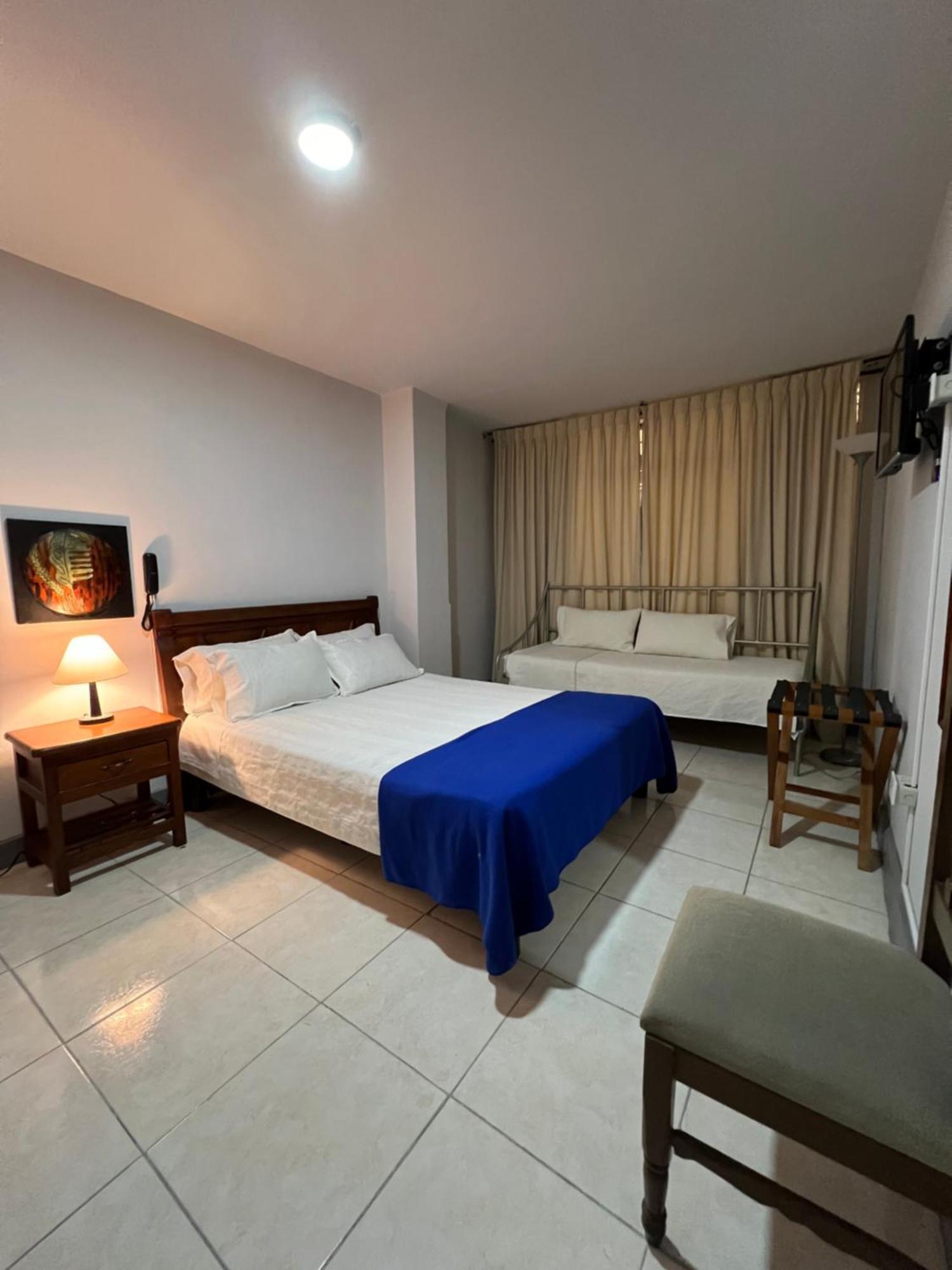 Hotel Armenia Centro Zewnętrze zdjęcie