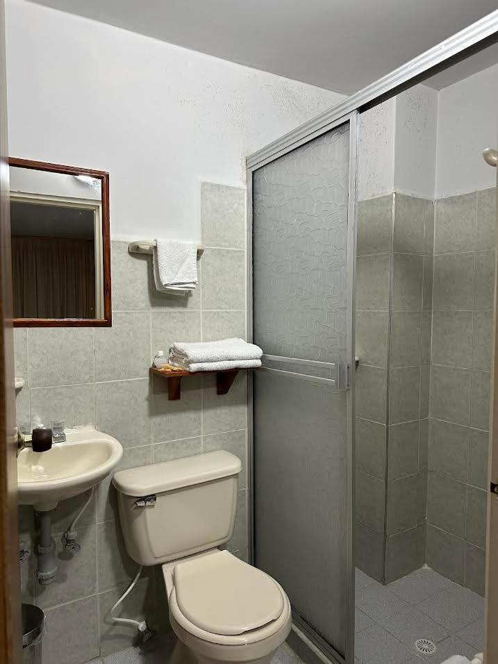 Hotel Armenia Centro Zewnętrze zdjęcie
